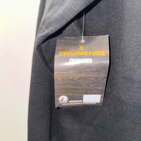 Women’s Aztec Yellowstone Hoodie - Picture 4 of 6